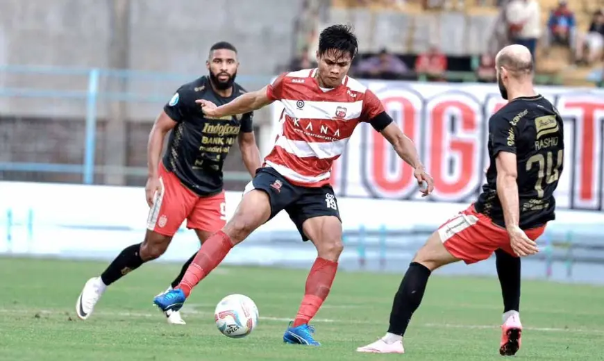 Madura United vs Bali United