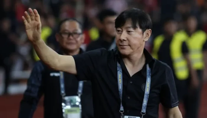 Shin Tae-yong Panggil Boaz Solossa sang Penyerang yang Pernah Bobol Gawang China dan Arab Saudi ke Timnas Indonesia?