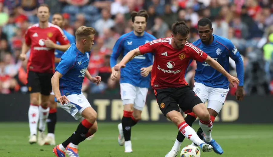 manchester united vs rangers