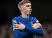 Saran Gila Jamie Carragher untuk Cole Palmer: Mending Pindah ke MU Musim Depan!