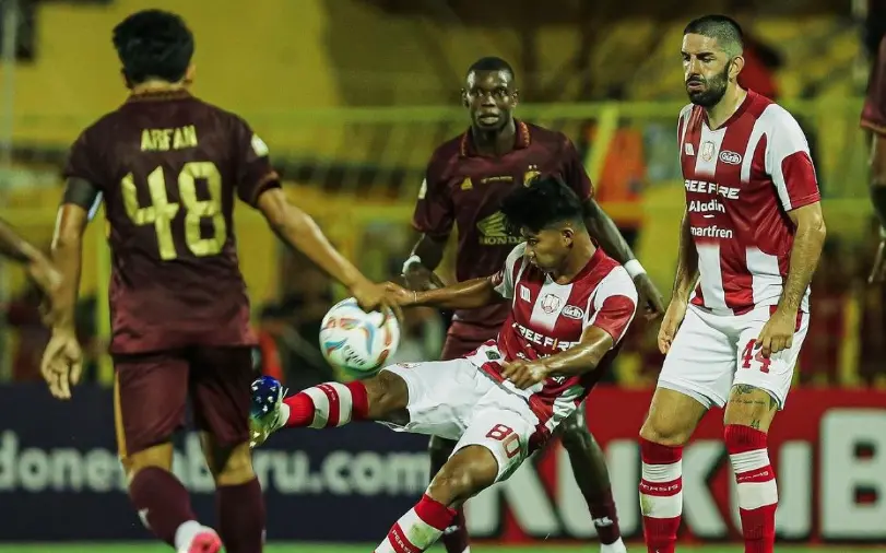 PSM Makassar vs Persis Solo