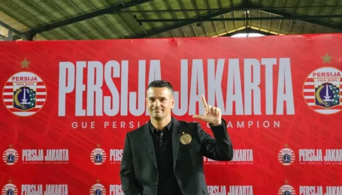 Carlos Pena Ceritakan Pergantian Kapten Persija ke Rizky Ridho demi Komunikasi dengan Wasit: Andritany Ardhiyasa Tetap Leader