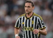 Fabrizio Romano Ungkap Penyebab Kegagalan Adrien Rabiot Gabung Manchester United