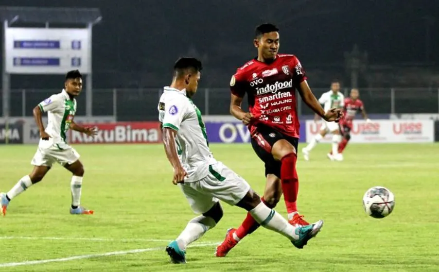 Bali United vs PSS Sleman