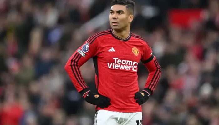 Bapuk Lawan Liverpool, Manchester United Depak Casemiro ke Arab Saudi?