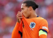 Bek Timnas Portugal Ini Jadi Suksesor Virgil van Dijk di Liverpool?