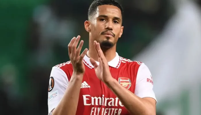 William Saliba Disebut Lebih Baik dari Virgil Van Dijk, Sepakat?