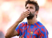 Shakira Bersandar pada Chris Martin usai Putus dengan Gerard Pique